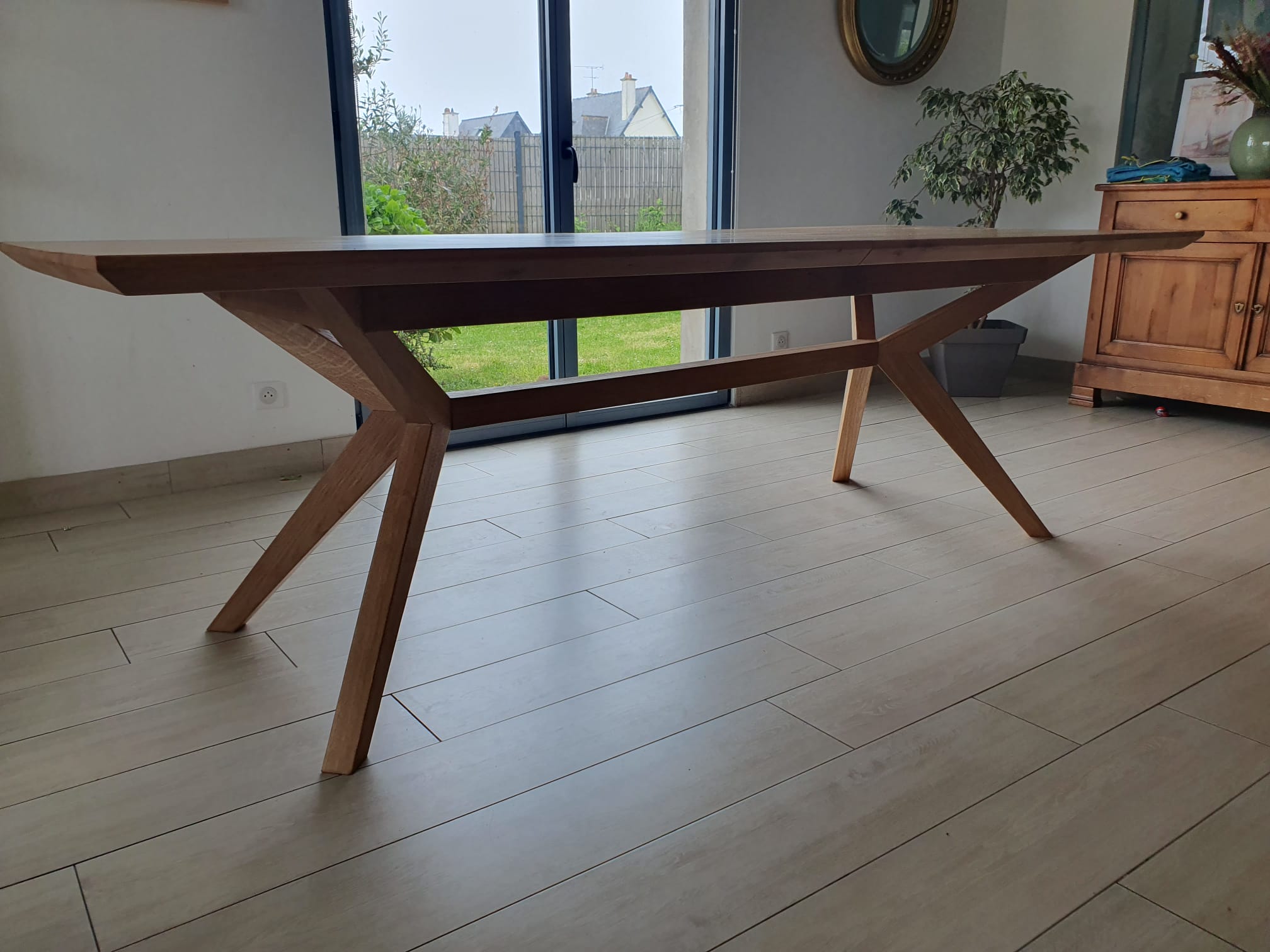 fabrication d'une table extensible, tout chêne massif par Hugo Pauchard - HP Bois Menuiserie - Saint-Malo